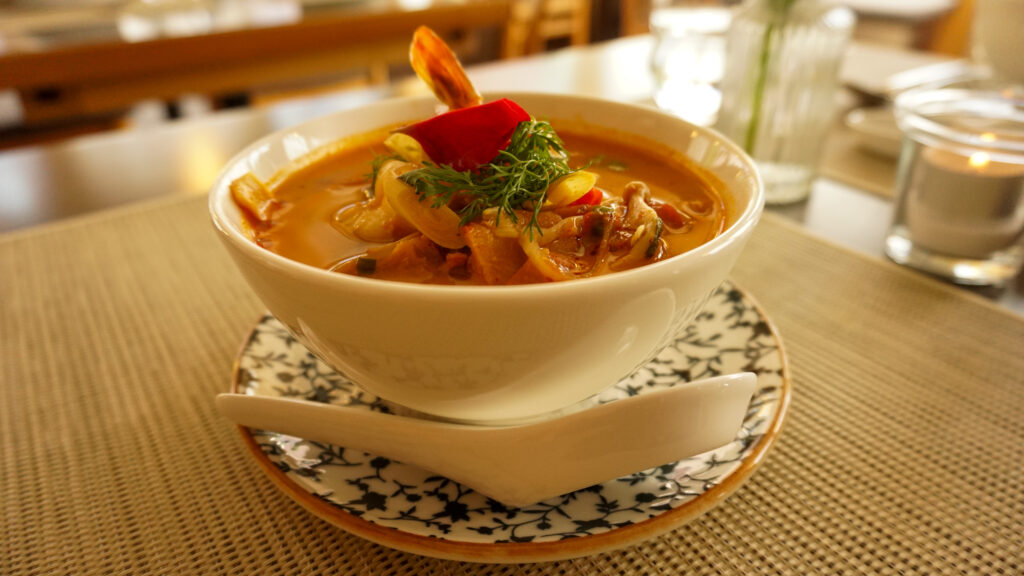 scharf-sauere Garnelensuppe | Tom-Yam Gung Yai